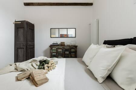 Red Appartamento Immerso Tra Le Mura Bolognesi Ngoại thất bức ảnh